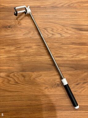 Free with purchase - Selfie Stick
